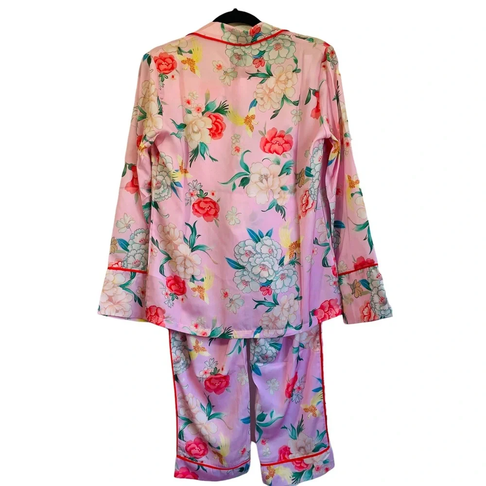 REVOLVE Plush Apparel‎ Pink Multi Floral Print Silky Pajama Set